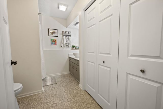 2543 Colony Circle, Saint Cloud, MN 56303