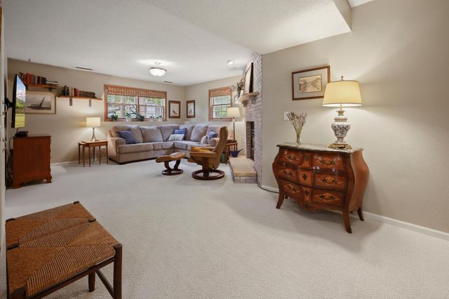 2543 Colony Circle, Saint Cloud, MN 56303