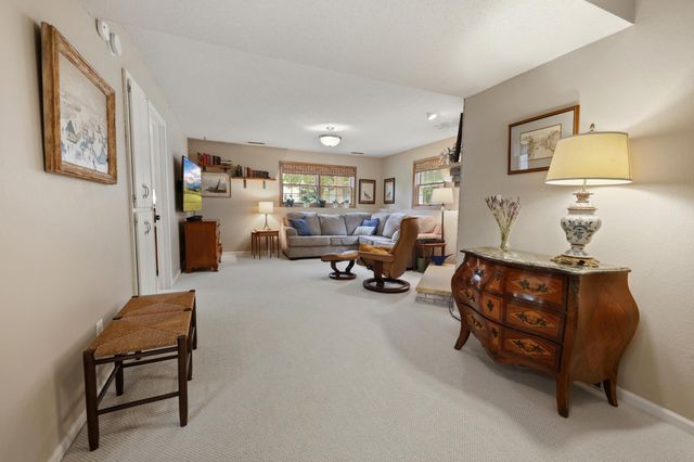 2543 Colony Circle, Saint Cloud, MN 56303