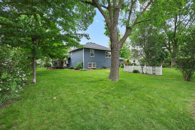2543 Colony Circle, Saint Cloud, MN 56303