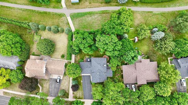 2543 Colony Circle, Saint Cloud, MN 56303