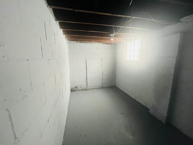 15349 San Juan Drive, Detroit, MI 48238