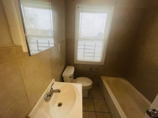 15349 San Juan Drive, Detroit, MI 48238