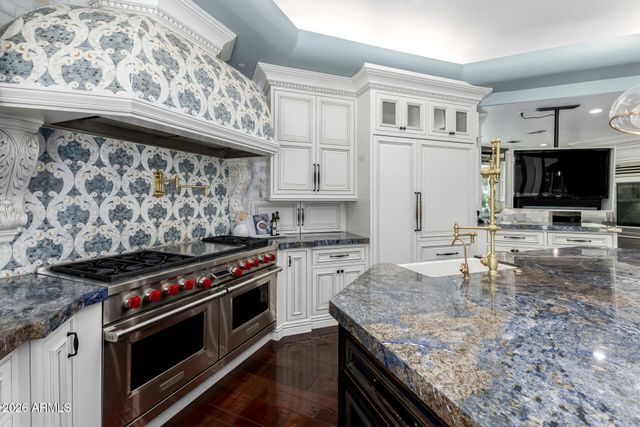 1711 E LOCKWOOD Street, Mesa, AZ 85203