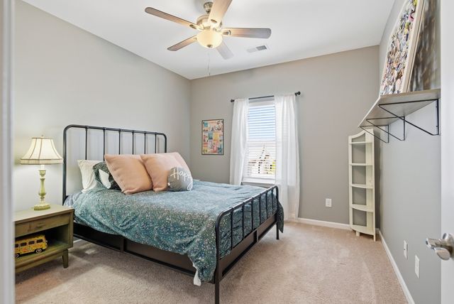 5005 Percival Dr, Gallatin, TN 37066