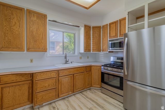 1640 GRANT AVE, Ogden, UT 84404