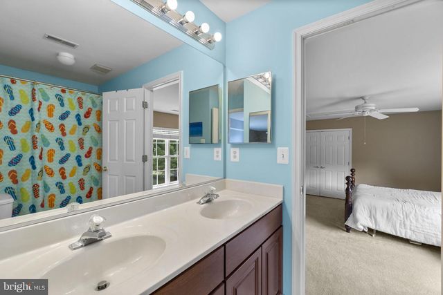755 RUSTLING LEAF CT, Eldersburg, MD 21784