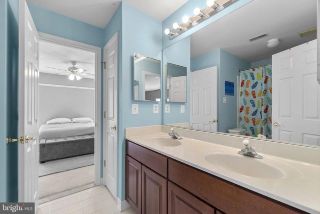 755 RUSTLING LEAF CT, Eldersburg, MD 21784