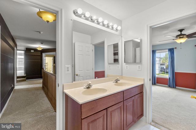 755 RUSTLING LEAF CT, Eldersburg, MD 21784