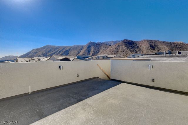 10818 Lost Ark Avenue, Las Vegas, NV 89129