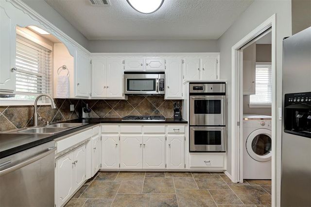 6409 N College Avenue, Oklahoma City, OK 73132