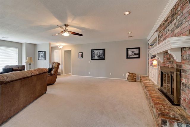 6409 N College Avenue, Oklahoma City, OK 73132