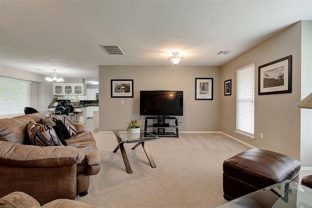 6409 N College Avenue, Oklahoma City, OK 73132