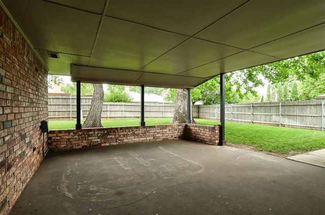 6409 N College Avenue, Oklahoma City, OK 73132