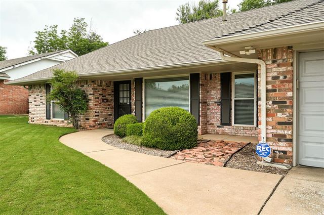 6409 N College Avenue, Oklahoma City, OK 73132
