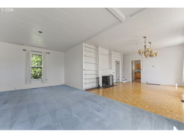 12295 Sw BOONES FERRY Rd, Portland, OR 97219