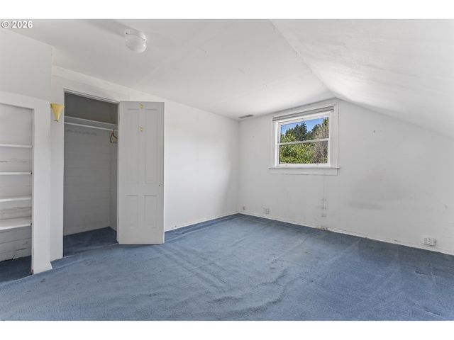 12295 Sw BOONES FERRY Rd, Portland, OR 97219