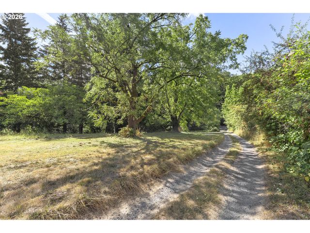 12295 Sw BOONES FERRY Rd, Portland, OR 97219