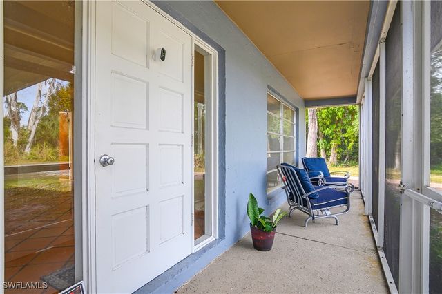 48 Republic DR, Naples, FL 34112