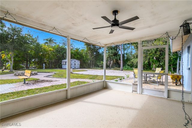 48 Republic DR, Naples, FL 34112