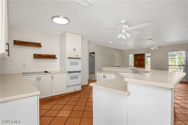 48 Republic DR, Naples, FL 34112