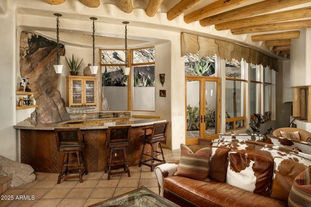 5526 E ROADRUNNER Road, Paradise Valley, AZ 85253