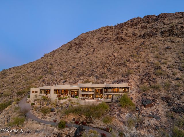 5526 E ROADRUNNER Road, Paradise Valley, AZ 85253