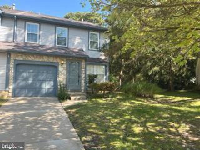 132 KETTLEBROOK DR, Mount Laurel, NJ 08054