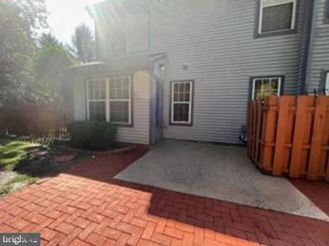 132 KETTLEBROOK DR, Mount Laurel, NJ 08054