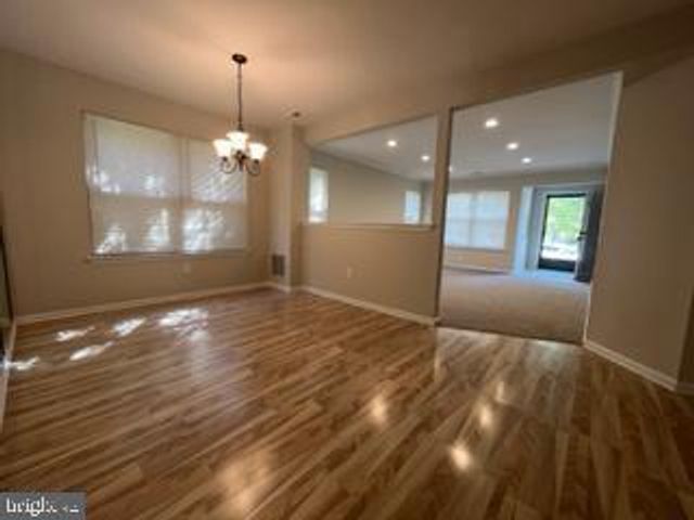 132 KETTLEBROOK DR, Mount Laurel, NJ 08054