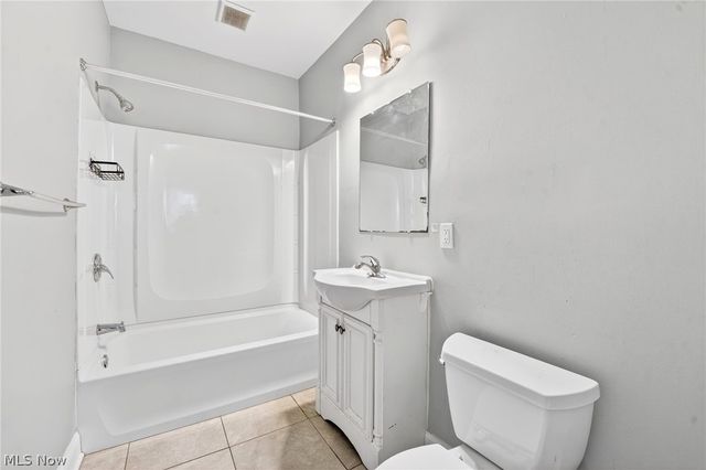 3726 Newark Avenue, Cleveland, OH 44109