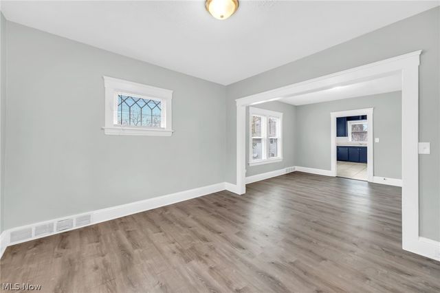 3726 Newark Avenue, Cleveland, OH 44109