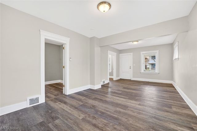 3726 Newark Avenue, Cleveland, OH 44109