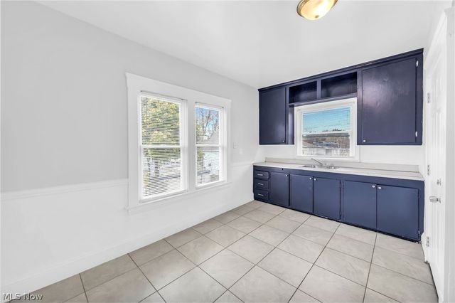 3726 Newark Avenue, Cleveland, OH 44109