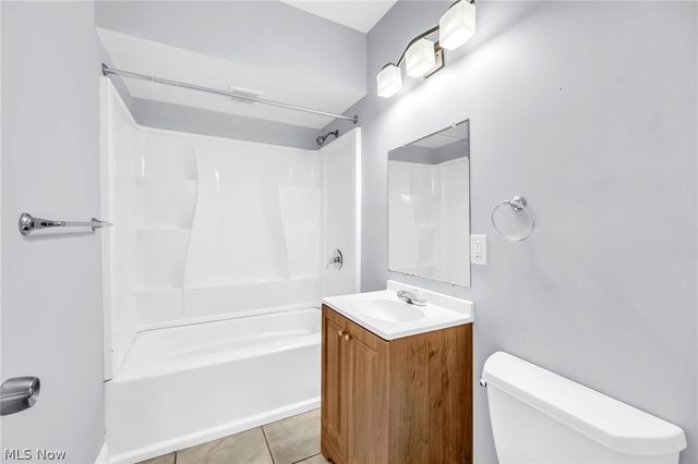 3726 Newark Avenue, Cleveland, OH 44109