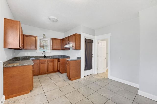 3726 Newark Avenue, Cleveland, OH 44109