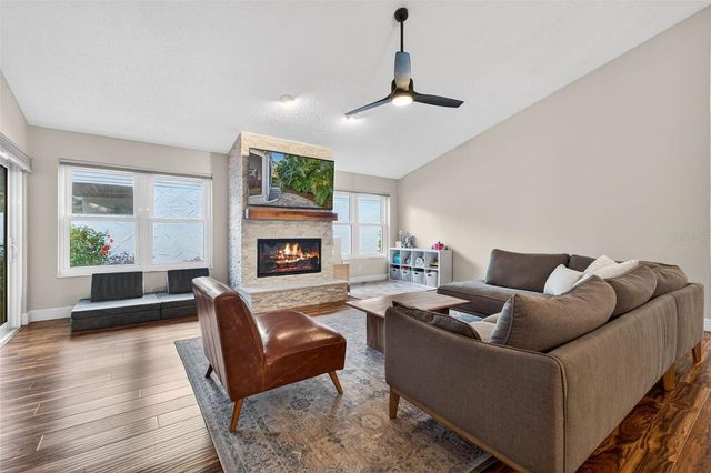 2880 LA CONCHA DRIVE, Clearwater, FL 33762