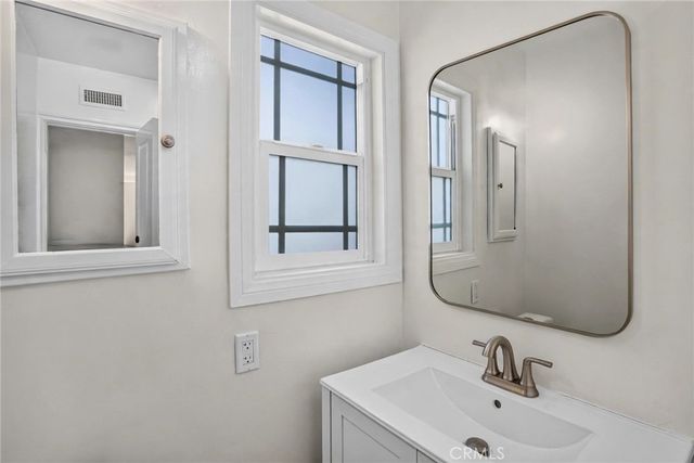 342 S Crest, Orange, CA 92868