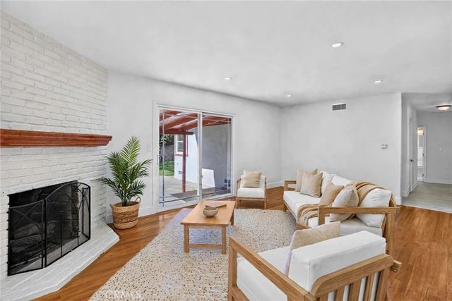 342 S Crest, Orange, CA 92868