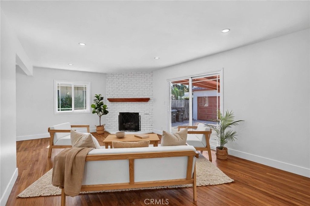 342 S Crest, Orange, CA 92868 — photo 5