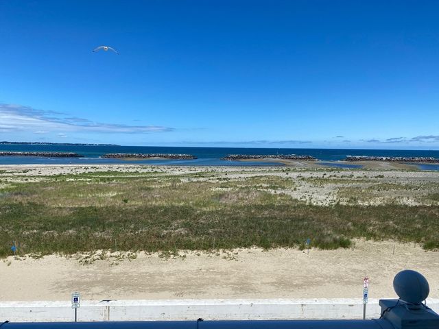 90 Winthrop Shore Drive 3A, Winthrop, MA 02152