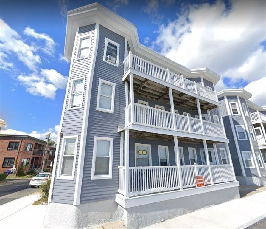 90 Winthrop Shore Drive 3A, Winthrop, MA 02152