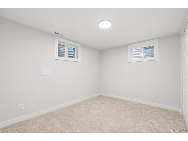 279 S Revere St, Aurora, CO 80012