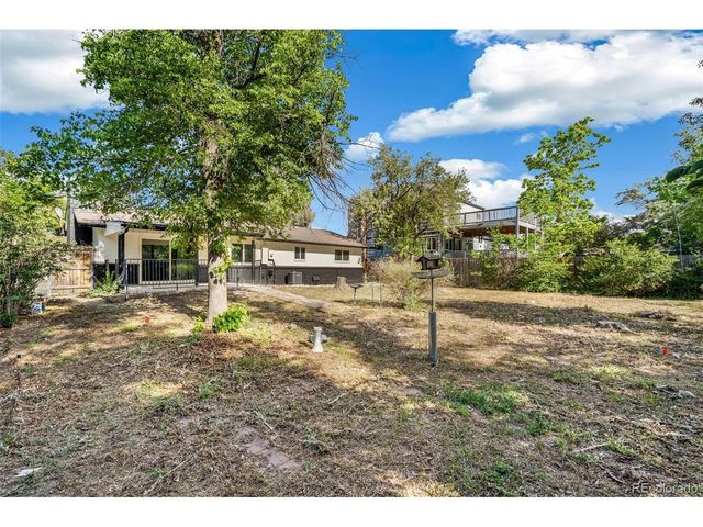 279 S Revere St, Aurora, CO 80012