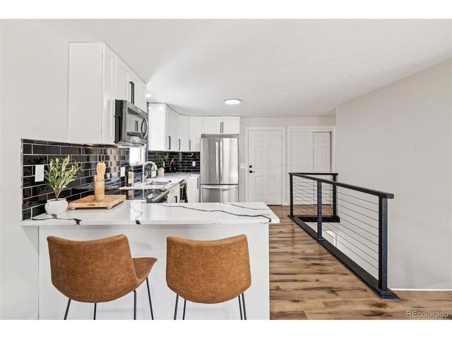 279 S Revere St, Aurora, CO 80012