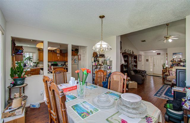 1634 Ridgebriar Drive, Houston, TX 77014