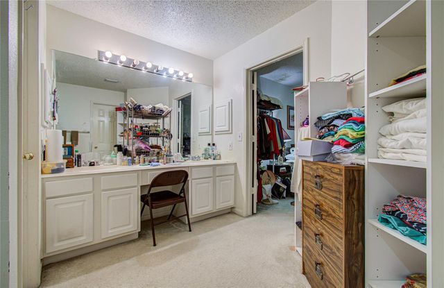 1634 Ridgebriar Drive, Houston, TX 77014