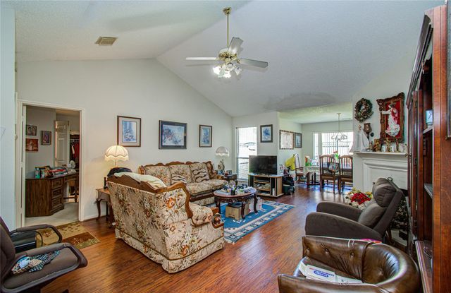 1634 Ridgebriar Drive, Houston, TX 77014