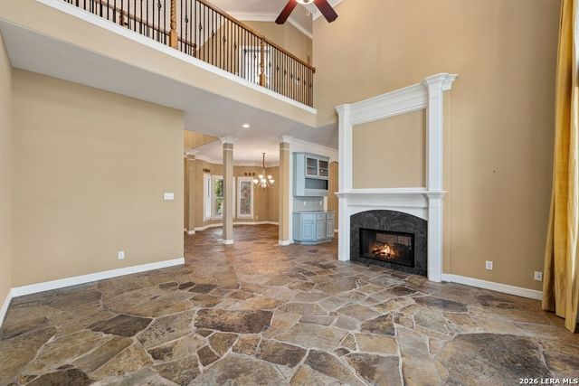 17323 FOUNTAIN BLUFF DR, San Antonio, TX 78248