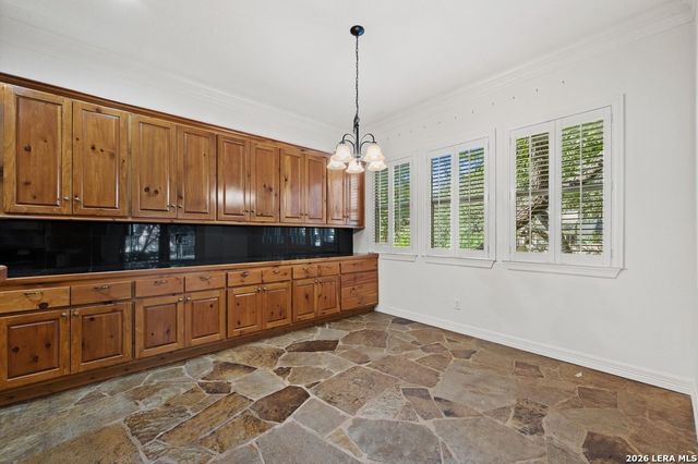 17323 FOUNTAIN BLUFF DR, San Antonio, TX 78248